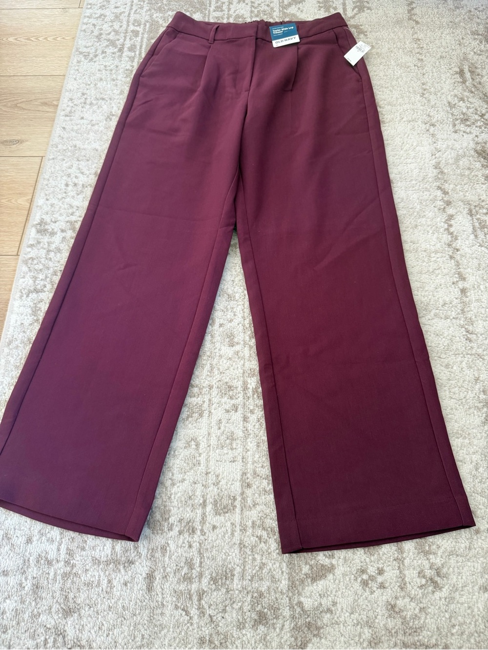 Womenโs Old Navy Maroon Pants, Blouse and Shirt Bundle